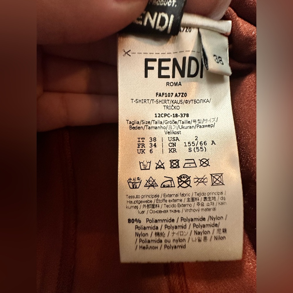 FENDI Graphic Logo Tank - Picture 7 of 8